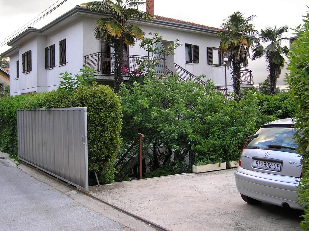 Apartments Villa Ida Опатія Екстер'єр фото